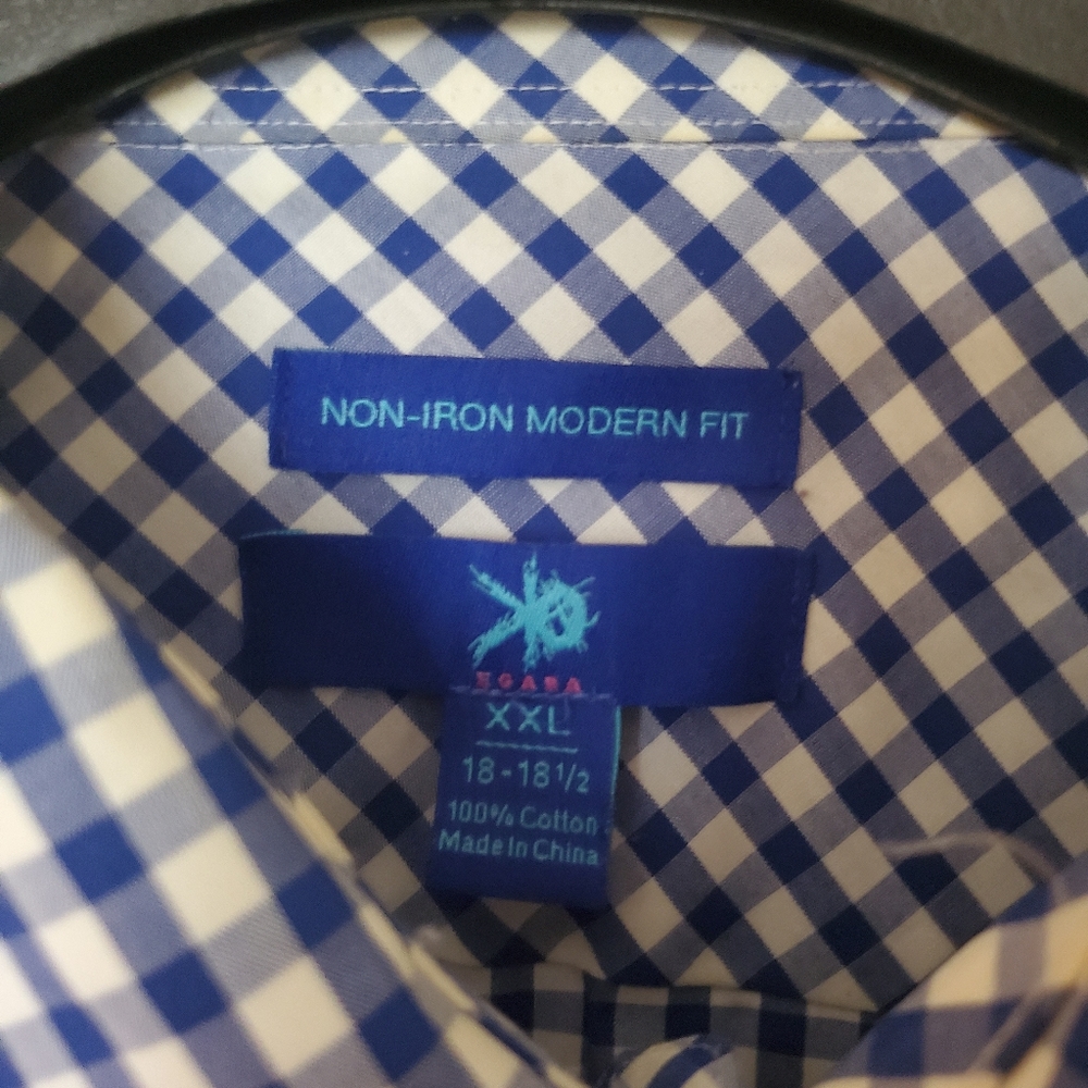Men's button down - Picture 2 of 3